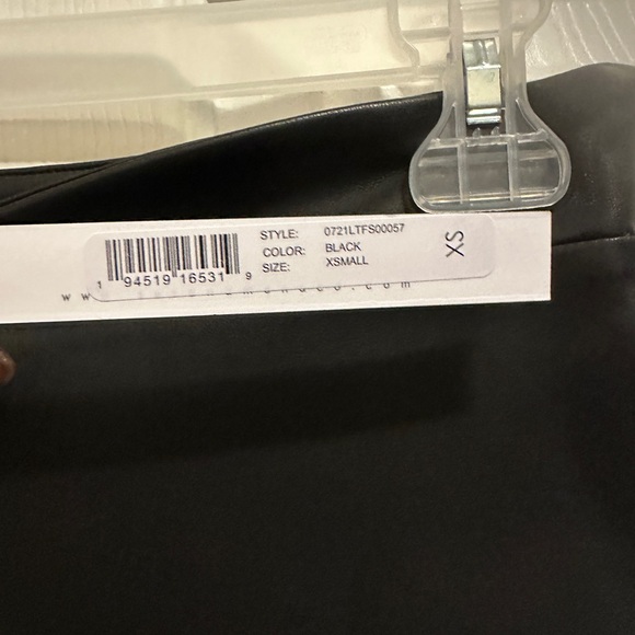 Susana Monaco XS Faux Leather Black Pencil Skirt NWT - Picture 2 of 9